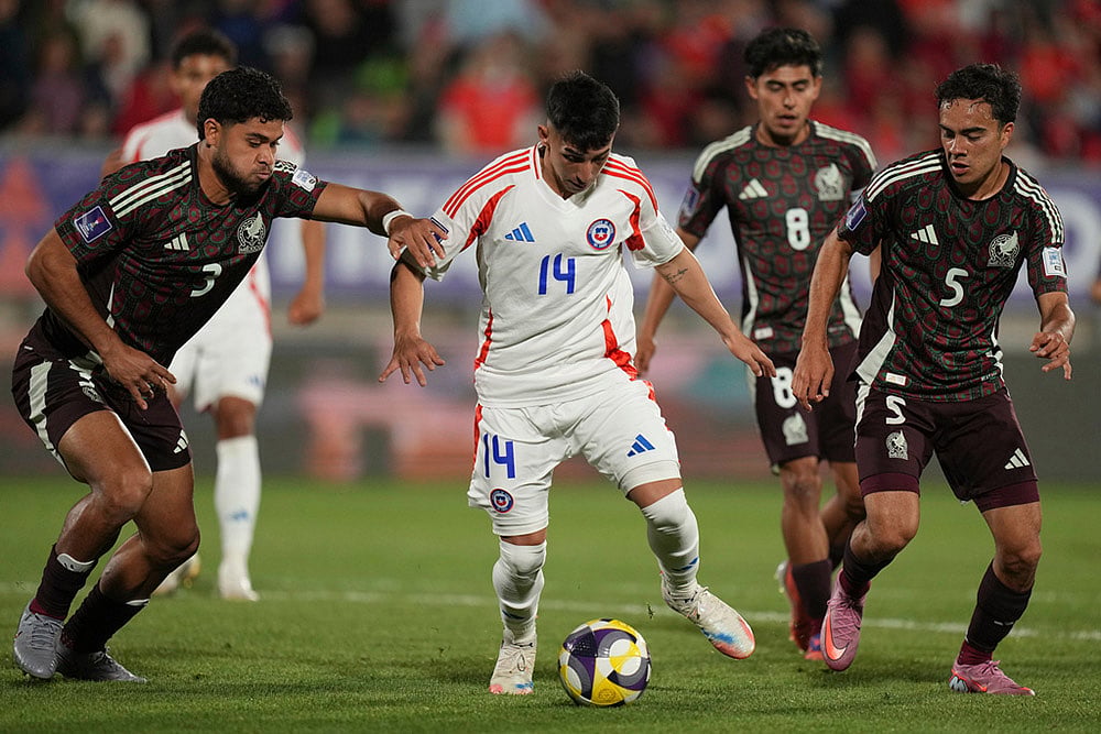 FIFA U-20 World Cup Chile 2025 Mexico vs Chile match photos: Lautaro Millan