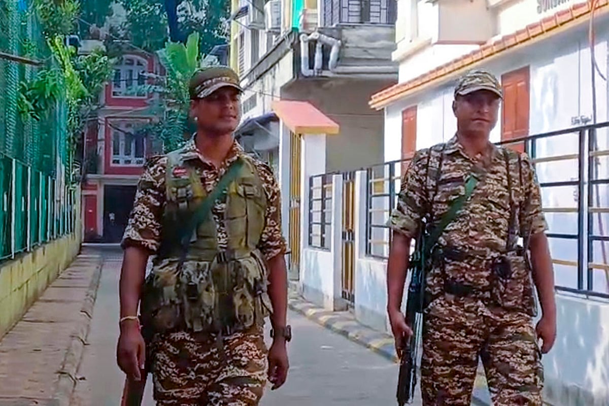 Jobs scam: Property of Bengal minister Sujit Bose's aid raided by ED in Kolkata