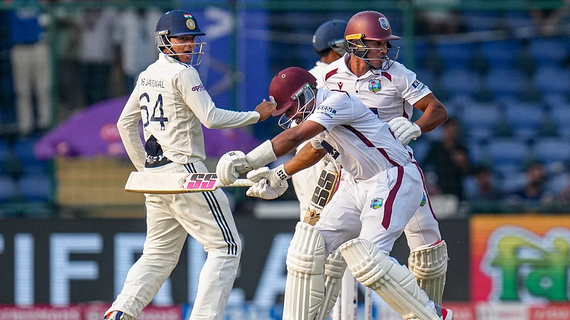 india vs west indies 2nd test day 2 Tevin Imlach kicks ball law explained