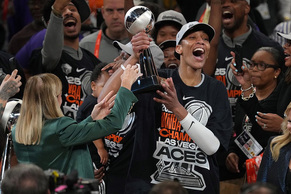 WNBA Finals Las Vegas Aces vs Phoenix Mercury Basketball game photos_ Aja Wilson