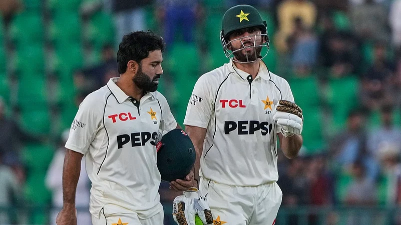 Pakistan vs South Africa Live score 1st Test day 2 pak vs sa scorecard ball by ball commentary