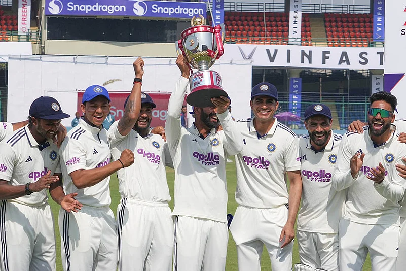 West indies tour of India, 2nd test cricket day 5 highlights_Shubman Gill, jadeja, siraj, jaiswal