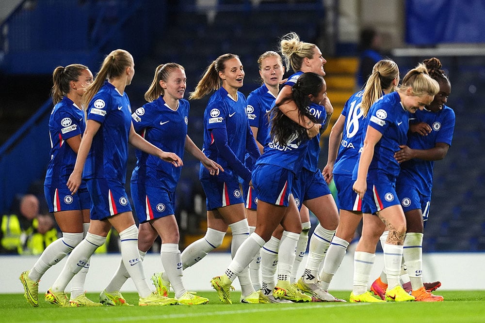 UEFA Womens Champions League soccer match Chelsea Vs Paris FC photos_Alyssa Thompson