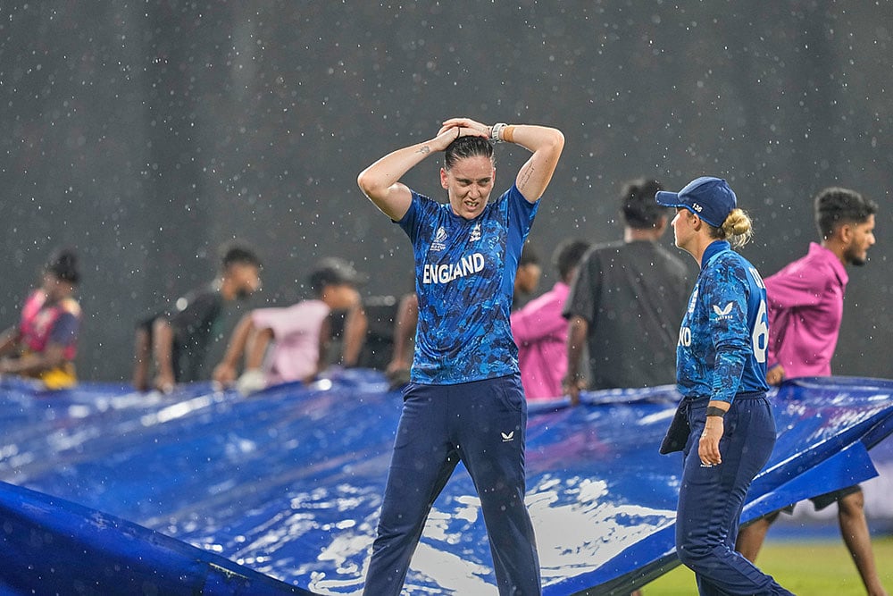 | Photo: AP/Eranga Jayawardena : ICC Women’s World Cup 2025: Pakistan Vs England