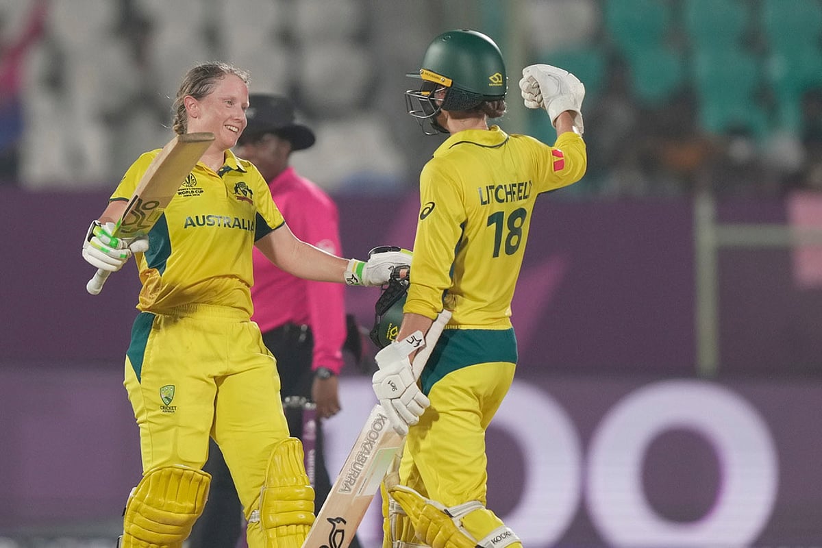 Women's Cricket World Cup 2025 Australia women vs Bangladesh women_Alyssa Healy, Phoebe Litchfield