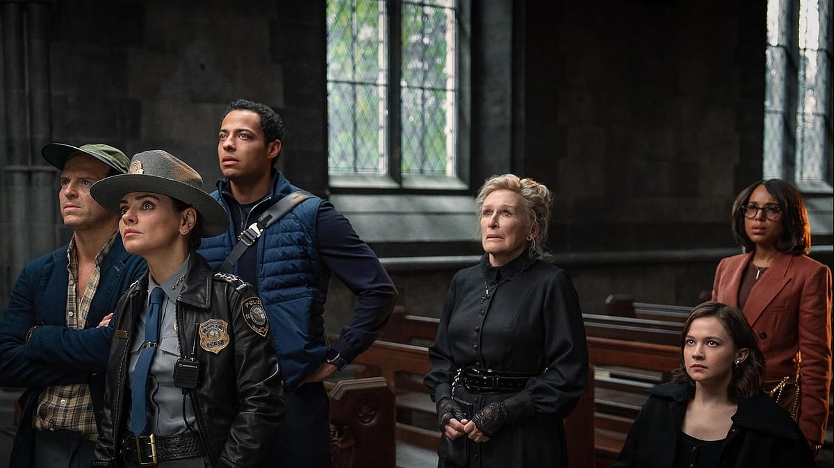 IMDB : Glenn Close, Mila Kunis, Andrew Scott, Kerry Washington, Daryl McCormack, and Cailee Spany in Wake Up Dead Man: A Knives Out Mystery (2025)
