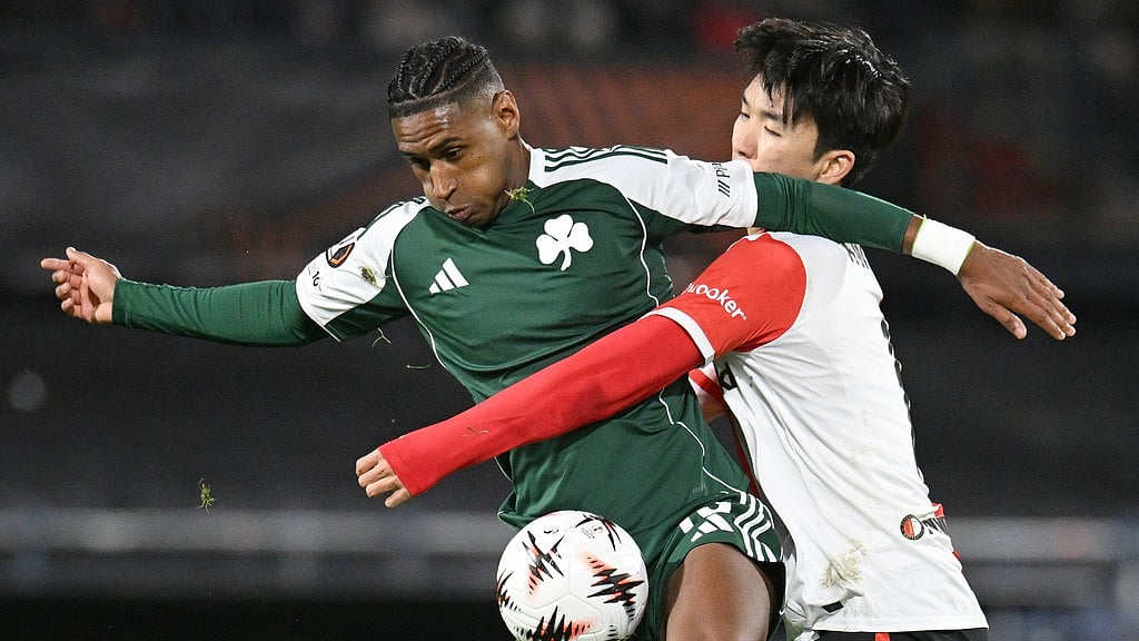 Photo: AP : Feyenoord Vs Panathinaikos Highlights, UEFA Europa League: Tete, left, is challenged by Hwang In-beom during the Europa League match between Feyenoord and Panathinaikos in Rotterdam, Netherlands.