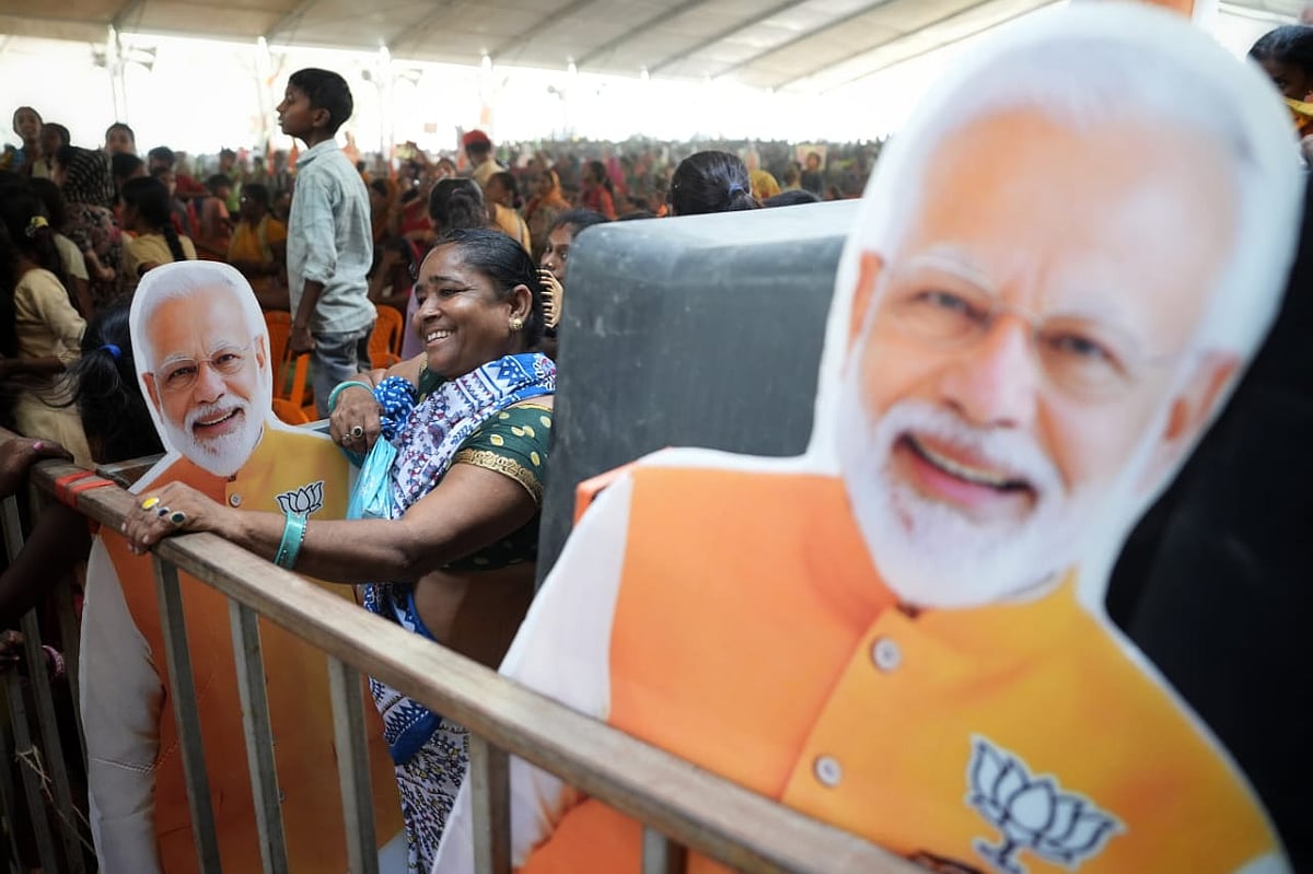 Suresh Pandey | : PM Modi launches election campaign at Samastipur.|