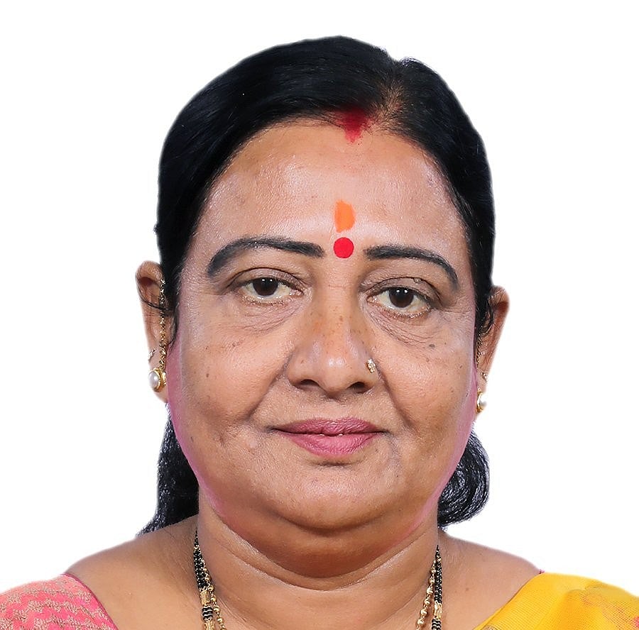 X : Veena Devi claimed she could bring reforms to Mokama in the same way she “reformed” her husband.