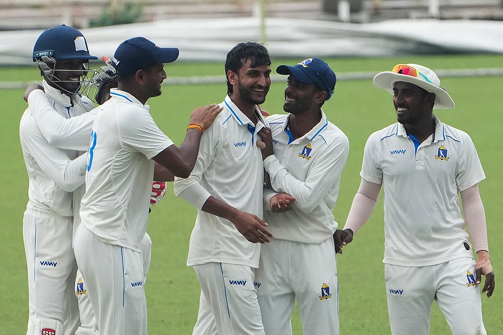 Ranji Trophy 2025-26 Cricket match Bengal vs Gujarat - Day 2_Shahbaz Ahmed