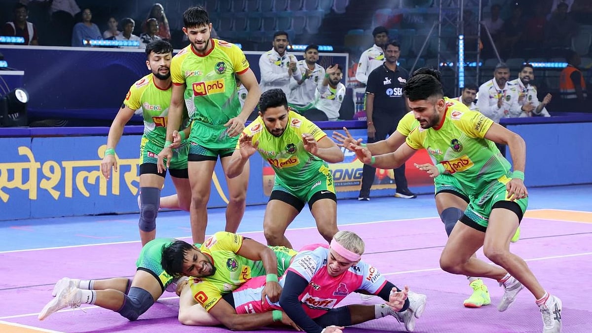 Pro Kabaddi : Action from the Jaipur Pink Panthers vs Patna Pirates, Pro Kabaddi League 2025 Eliminator 1 match in New Delhi.