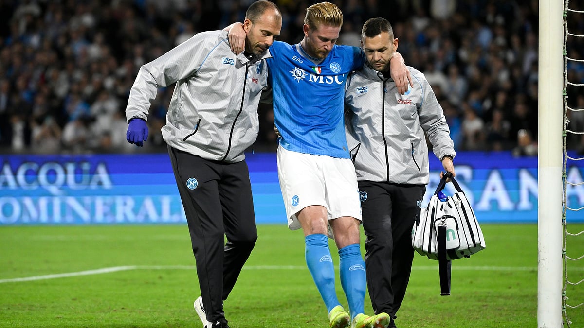 Kevin De Bruyne suffered a hamstring injury in Napoli's win against Inter