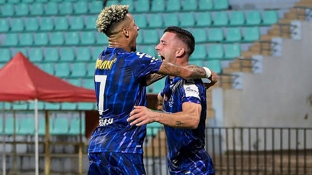 | Photo: Instagramm/keralablasters : Kerala Blasters' Noah Sadaoui celebrates with Koldo Obieta after the first goal during the AIFF Super Cup 2025 match against Rajasthan United FC at the GMC Athletic Stadium, Bambolim, on October 30, 2025.