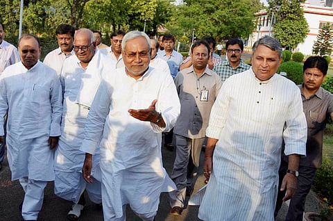 JDU loses. Nitish Kumar after submitting his resignation in Patna