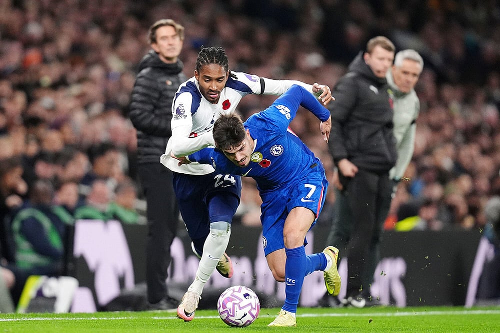 English Premier League 2025-26 Tottenham Hotspur vs Chelsea football photos_Pedro Neto