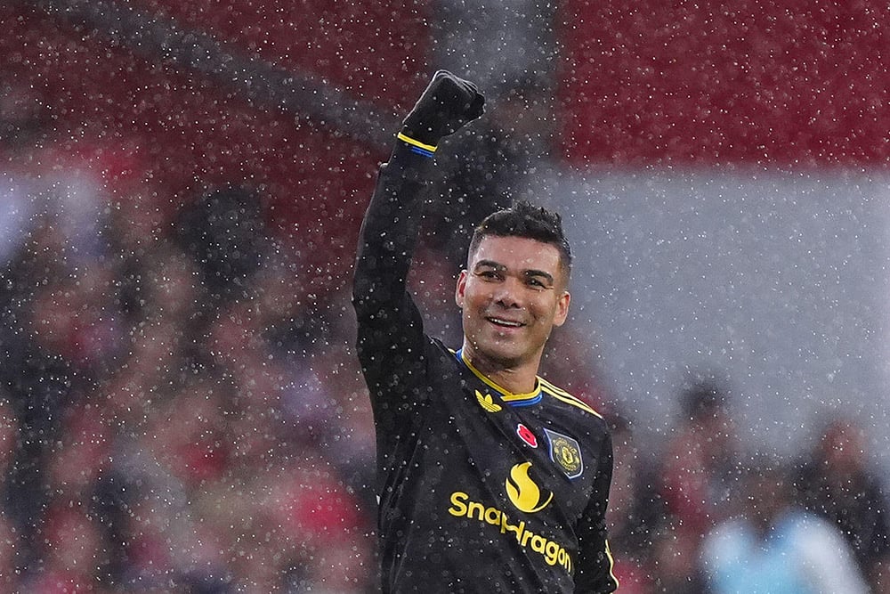 English Premier League 2025-26 Nottingham Forest vs Manchester United Soccer photos_Casemiro 