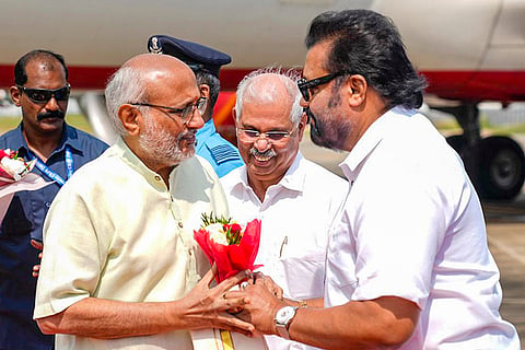 Vice President C. P. Radhakrishnan being welcomed by Kerala Governor Rajendra Viswanath Arlekar and others on his arrival in Thiruvananthapuram. 