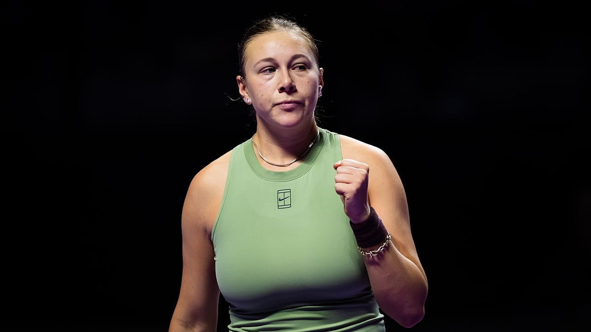 File : Amanda Anisimova wins the round of 16 battle in the Australian Open by 7-6, 6-4 to reach the quarterfinals.