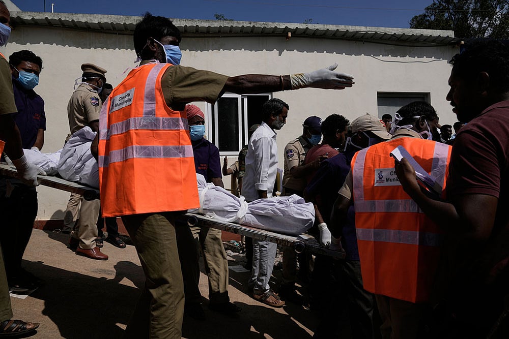 19 killed in accident in Telangana