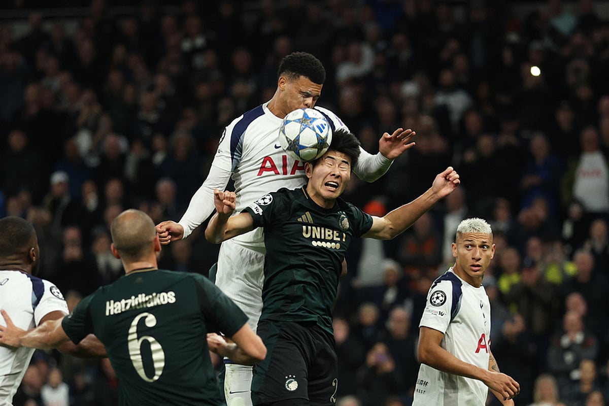 UEFA champions League 2025-26 soccer Tottenham vs FC Copenhagen_Dane Scarlett