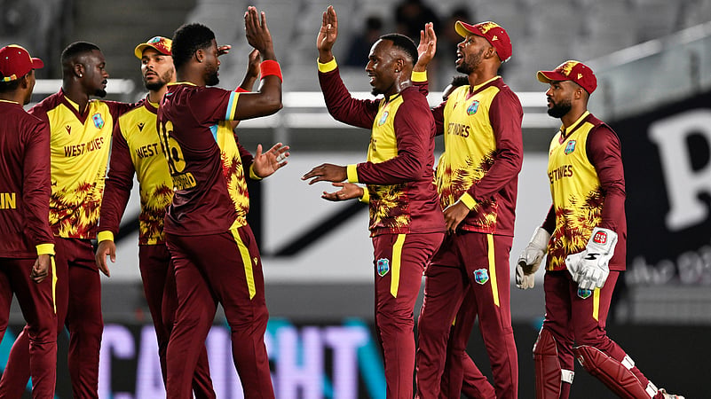 new-zealand-vs-west-indies-live-score-1st-t20i-updates-nz-v-wi-highlights-auckland-eden-park