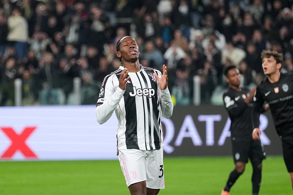 UEFA champions League 2025-26 soccer Juventus Vs Sporting_ Jonathan David