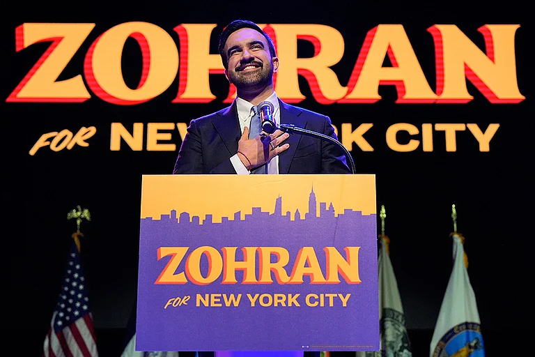 Zohran Mamdani speaks during a victory speech at a mayoral election night watch party in New York. - | Photo: AP/Yuki Iwamura