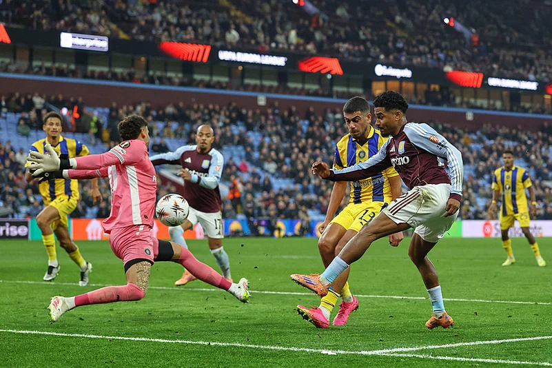 Europa League-Aston Villa Vs Maccabi Tel Aviv-Ian Maatsen