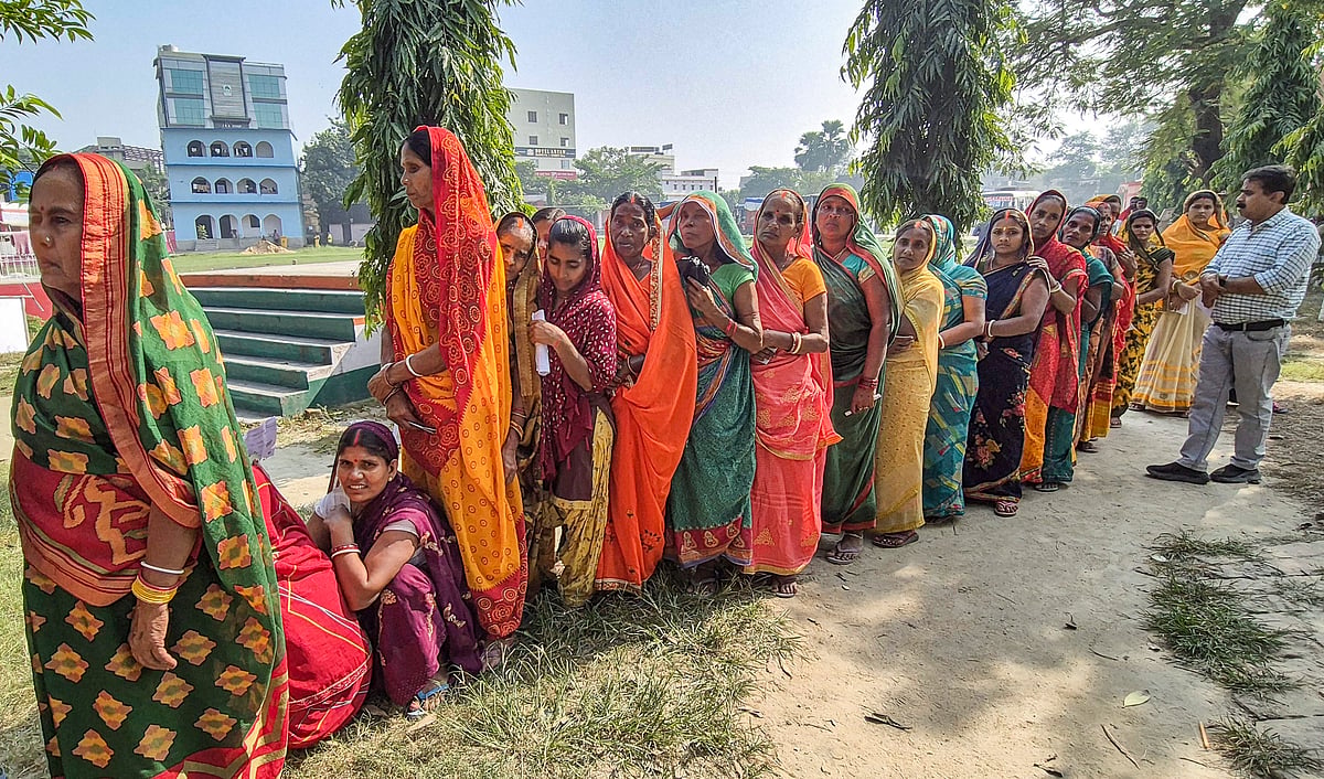 PTI : Proactive Policing, Strong Community Ties Behind Record Voter Turnout: Bihar DGP