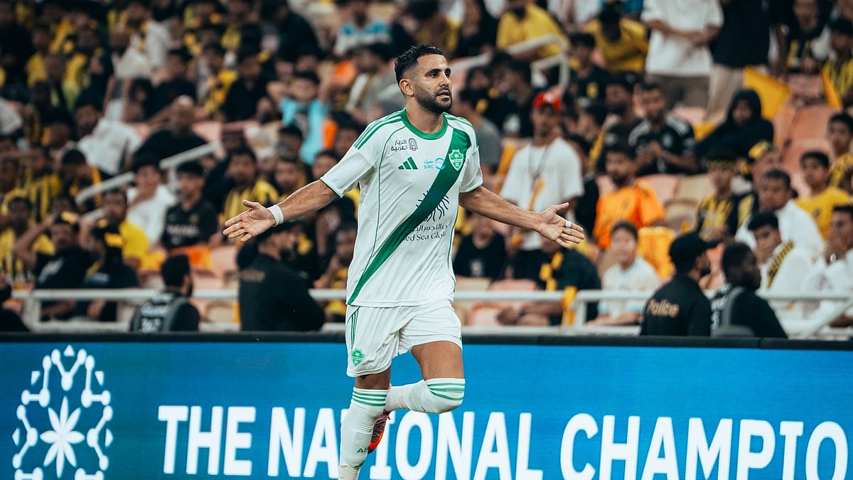 X/@ALAHLI_FCEN : Al-Ittihad Vs Al-Ahli Highlights, Saudi Pro League 2025-26: Riyad Mahrez celebrating his goal.