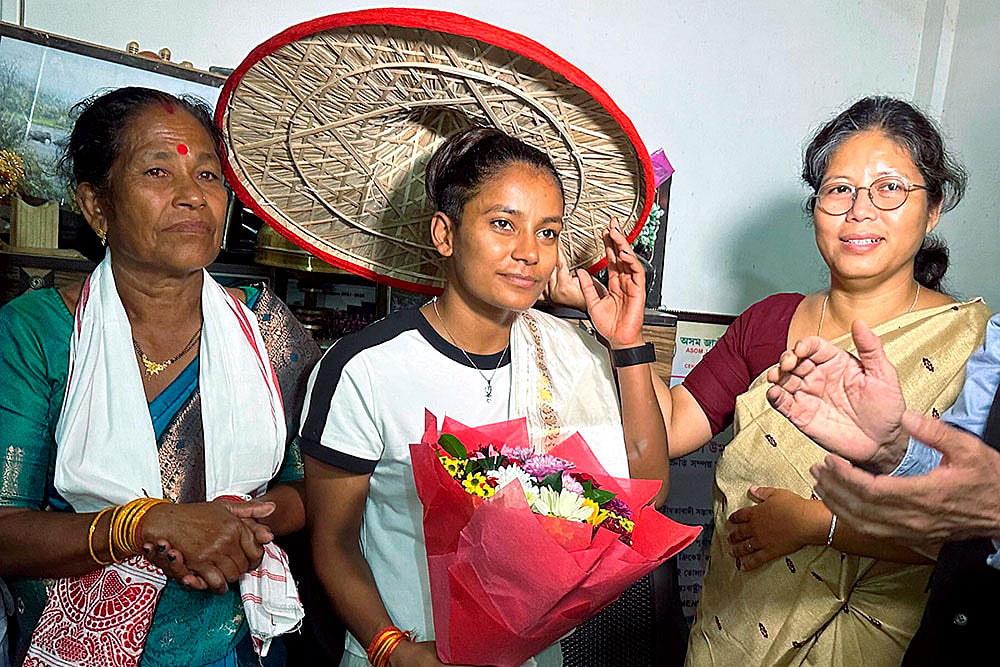 Uma Chetry felicitation in Golaghat
