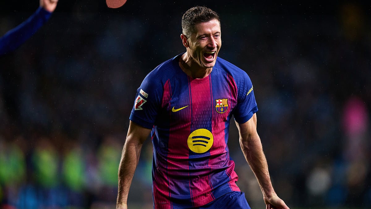 Robert Lewandowski celebrates after scoring Barcelona's fourth goal against Celta Vigo in La Liga 2025-26.