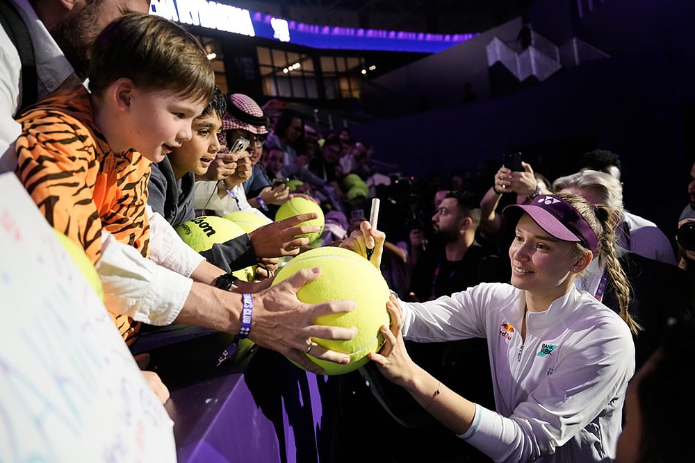 Saudi Arabia Tennis WTA Finals-Elena Rybakina-2