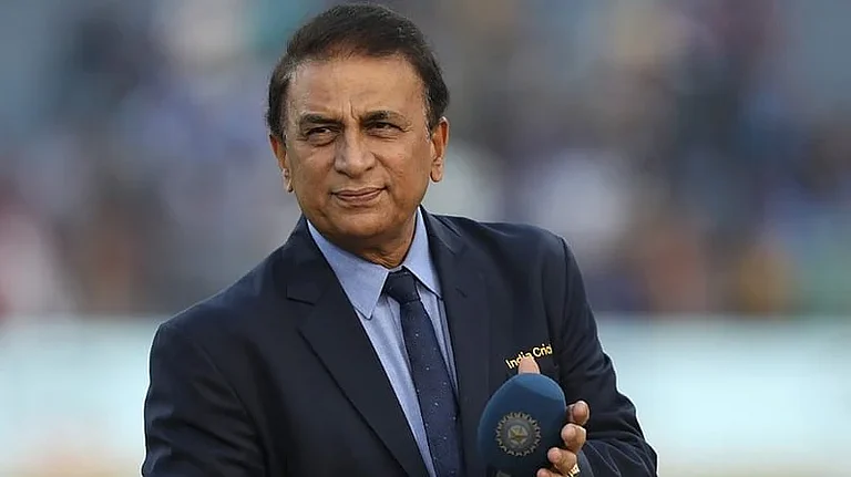 Sunil Gavaskar hailed Virat Kohli for his century during RCB vs KKR IPL 2026 match at Raipur. - X | BCCI