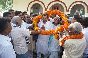 | Source: Facebook : JD(U)s Randhir Singh contesting from Manjhi