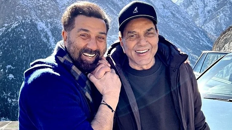 Sunny Deol remembers Dharmendra at Border 2 event - Instagram/Dharmendra