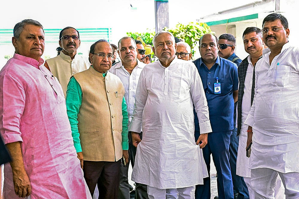 Bihar Elections: Nitish Kumar visits JD(U) office
