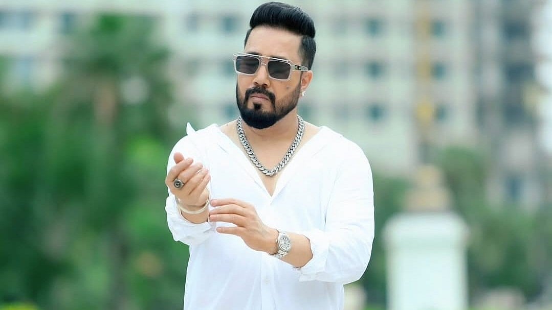Instagram/Mika Singh : Mika Singh cancels Delhi show after Red Fort blast