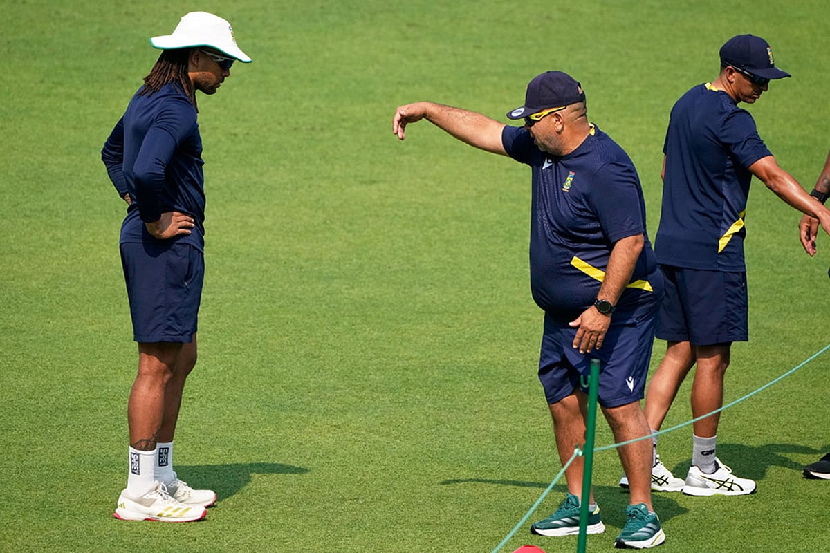 IND Vs SA Cricket, South African team training-Shukri Conrad