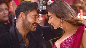 X : De De Pyaar De 2 Twitter review