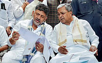 D.K. Shivakumar Meets Governor Gehlot Before Karnataka CLP Meeting IMAGO / ANI News : D.K. Shivakumar Meets Governor Gehlot Before Karnataka CLP Meeting