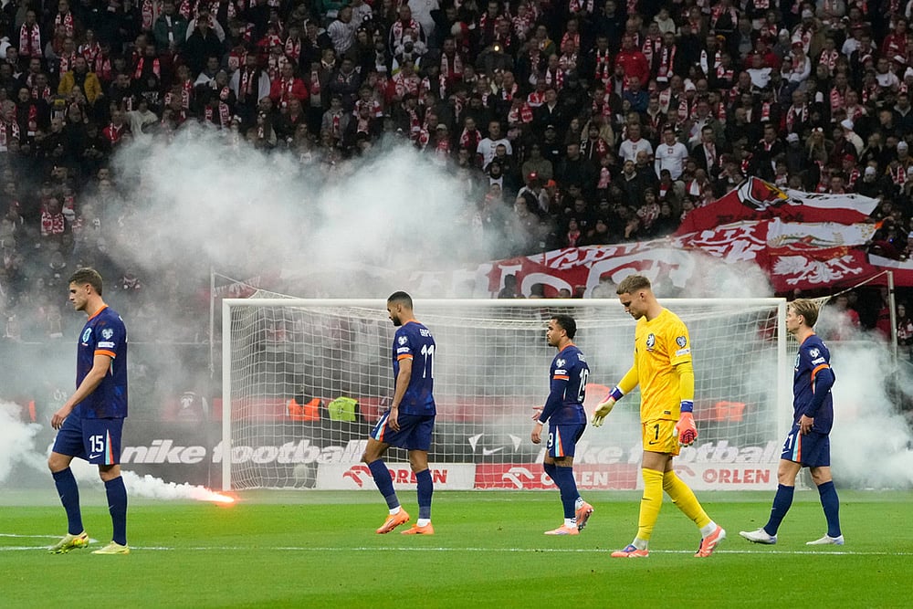 Poland vs Netherlands World Cup Soccer European Qualifiers-match interrupted