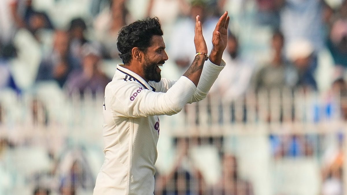 (AP Photo/Aijaz Rahi) : India's Ravindra Jadeja, celebrates the dismissal of South Africa's Aiden Markram on the second day of the first cricket test match between India and South Africa in Kolkata, India, Saturday, Nov. 15, 2025. 