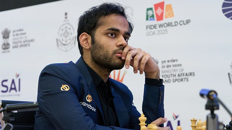 India At FIDE Chess World Cup 2025: Arjun Erigaisi Quarterfinals Game 1 Match Report