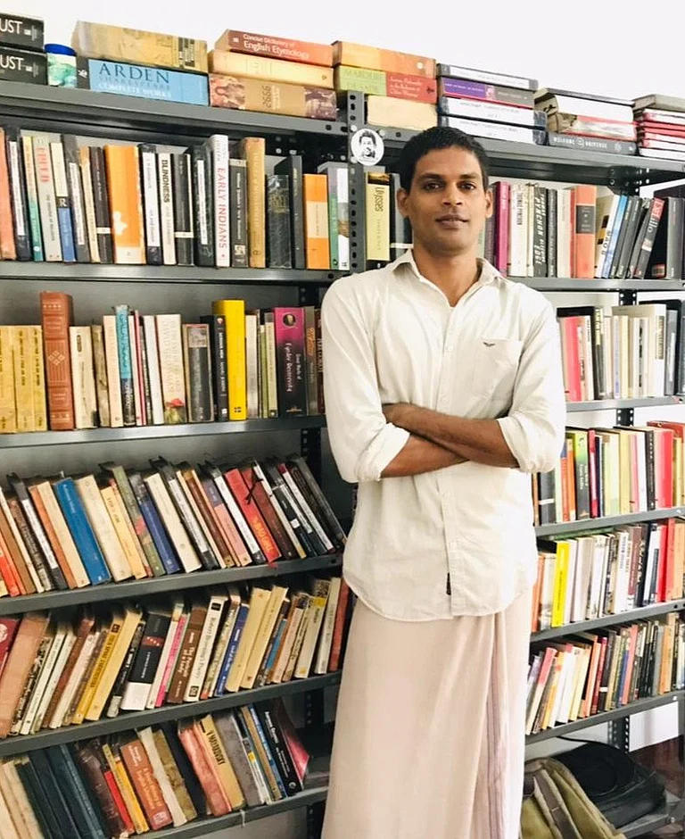 Saharu Nusaiba Kannanari - Lalita Iyer