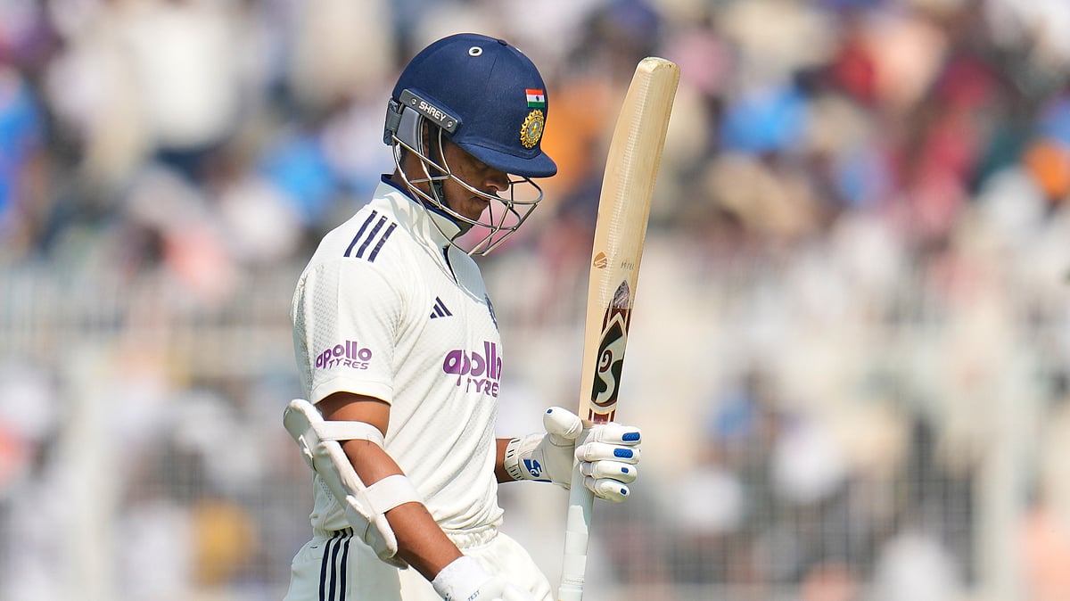(AP Photo/Aijaz Rahi) : India's Yashasvi Jaiswal walks off the field after losing his wicket on the third day of the first cricket test match between India and South Africa in Kolkata, India, Sunday, Nov. 16, 2025.