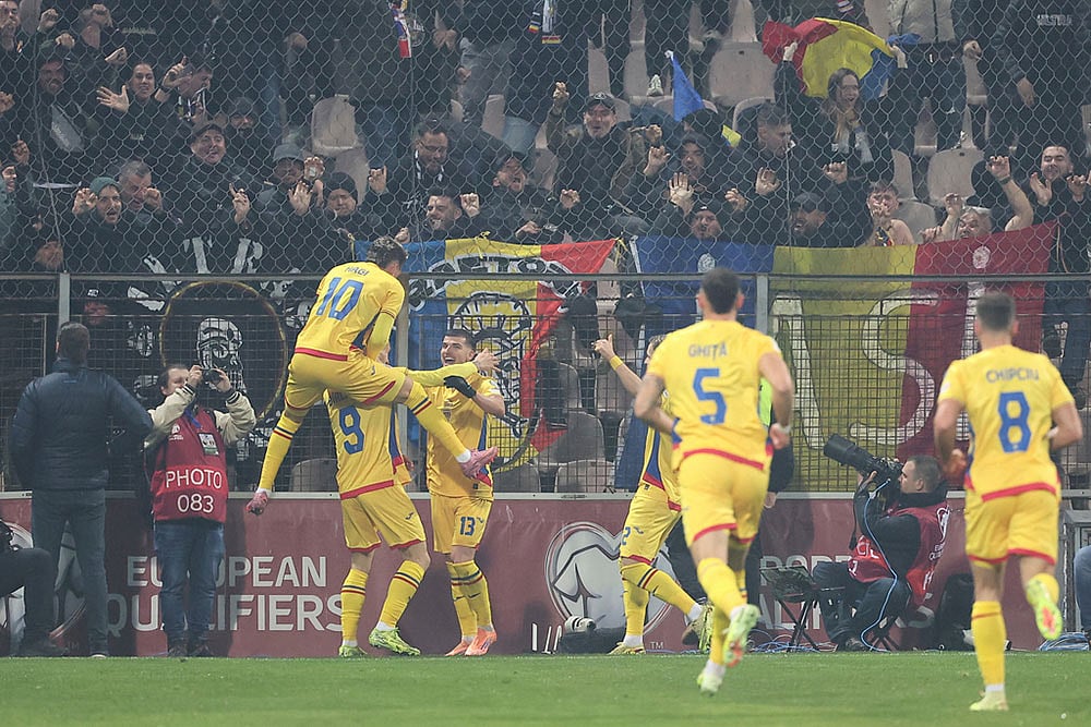 Romania Bosnia WCup Soccer