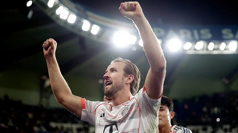 Paulinho Backs Former Spurs Team Mate Harry Kane For Ballon Dor