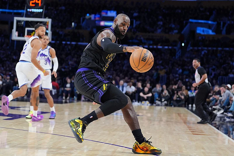 NBA Basketball Championship: Los Angeles Lakers vs Utah Jazz