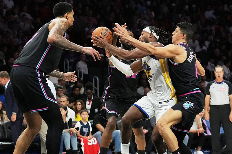 NBA 2025-26 Golden State Warriors Vs Miami Heat-Simone Fontecchio